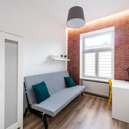 Hotel apartamentowy Royal Jaracza 15